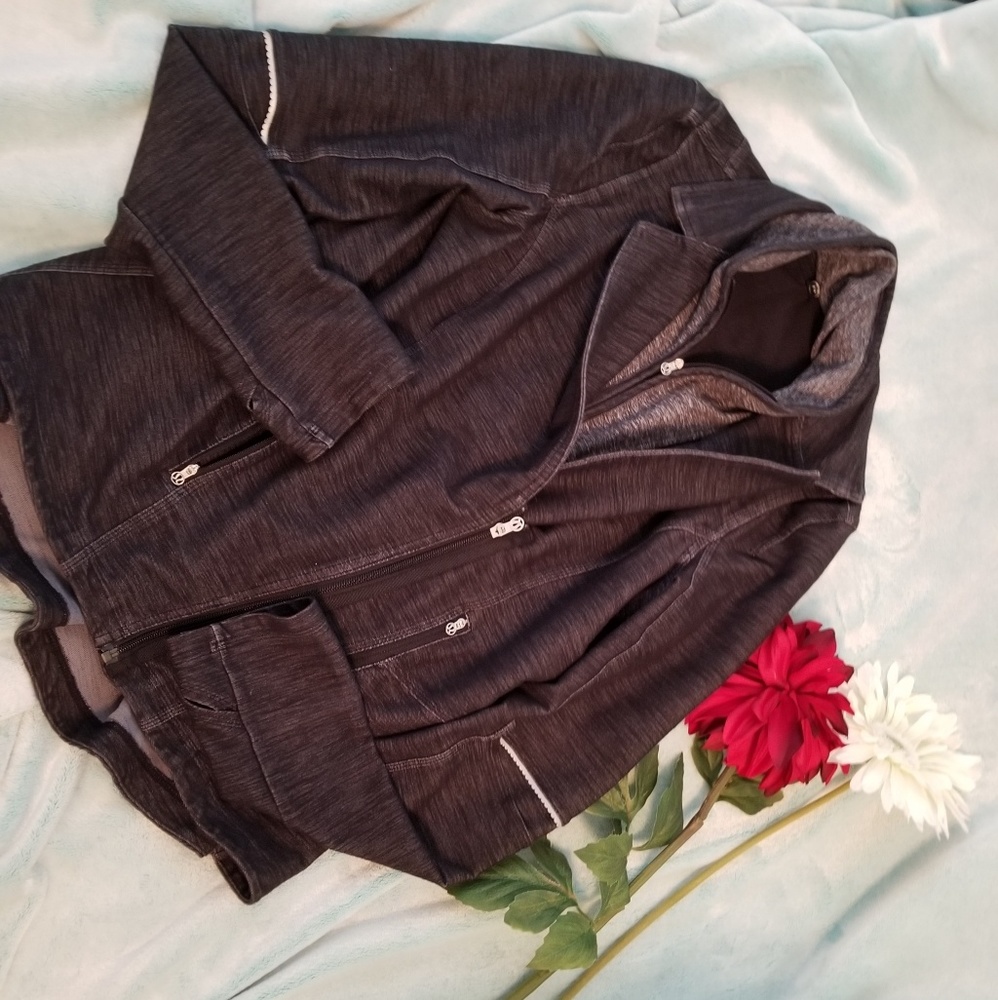 Athleta black stretchy jacket